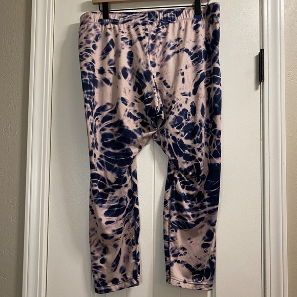 Nike Women Tie Dye Workout Leggings Size XXL - Picture 3 of 4